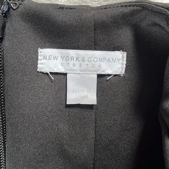 NY&Co Black Dress - Picture 2 of 4